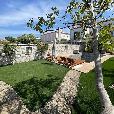 Teeny Weeny - Alacati Hacimemis Apartment *